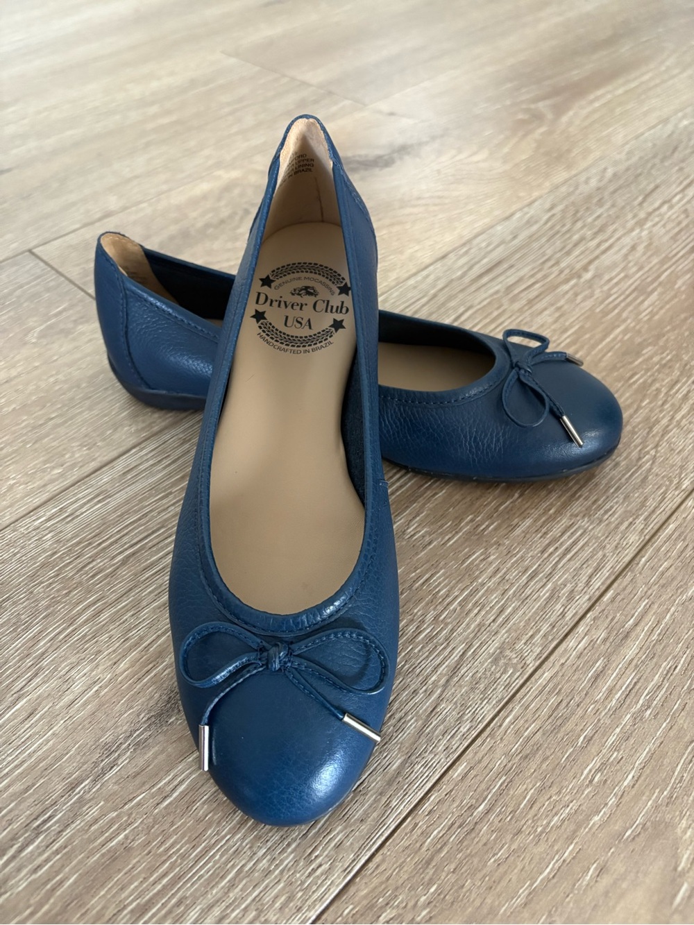 Driver Club USA Navy Leather Bow Ballet Flats
